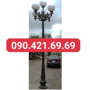 Cột đèn sân vườn Banian tay chùm CH11 - 5 bóng