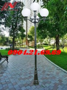 Cột đèn sân vườn PINE lắp tay chùm CH11 - 4 bóng