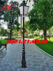 Cột đèn sân vườn DC06 lắp đèn lồng