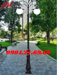 Cột đèn sân vườn DC06 lắp tay chùm 2 bóng
